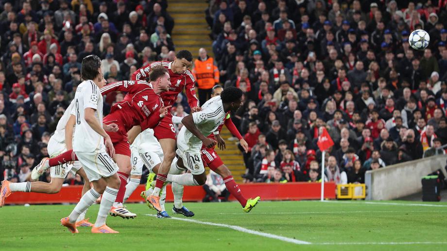 麦卡利斯特头球制胜 利物浦1-0送皇马欧冠首败