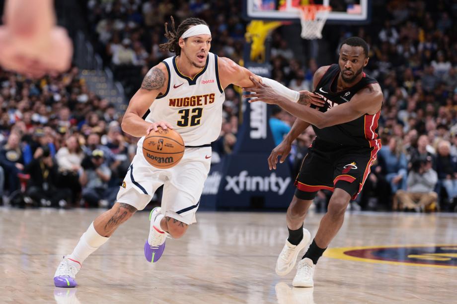 约基奇33+15+16阿德巴约伤退 掘金战胜热火