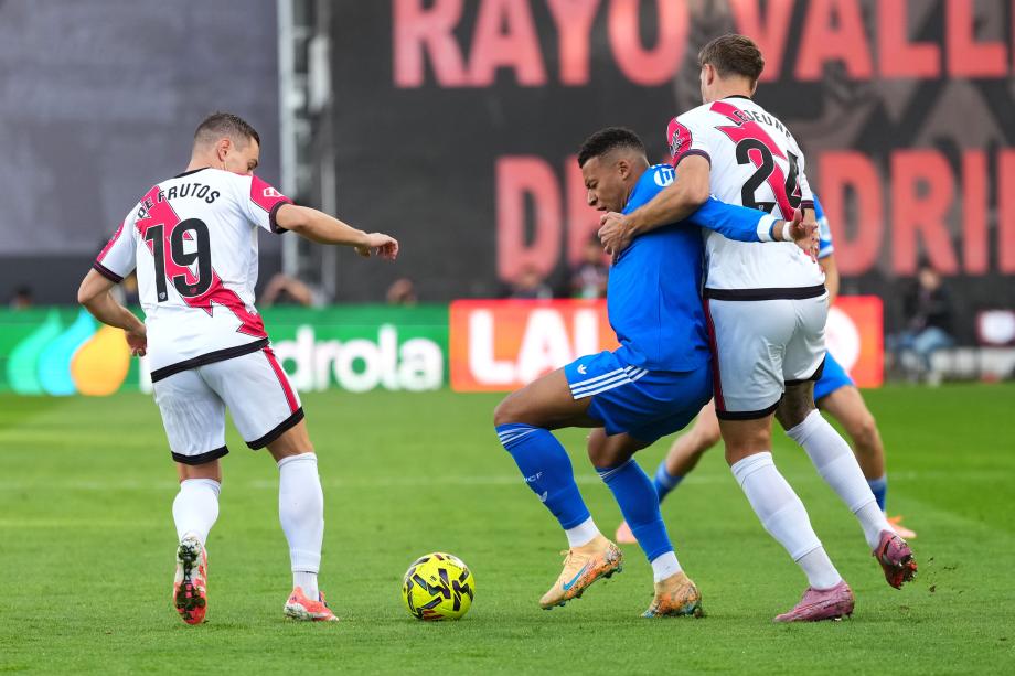 锋线集体哑火！皇马0-0巴列卡诺联赛四连胜遭终结