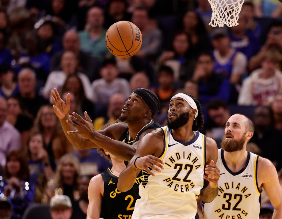 巴特勒21+9库里继续缺阵 勇士主场大胜步行者