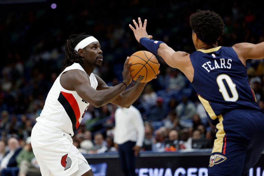 夏普35+5阿夫迪亚32分 开拓者力擒鹈鹕