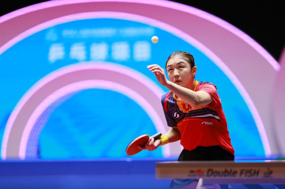 [图]陈梦4-2逆转蒯曼 晋级十五运会乒乓球女单半决赛