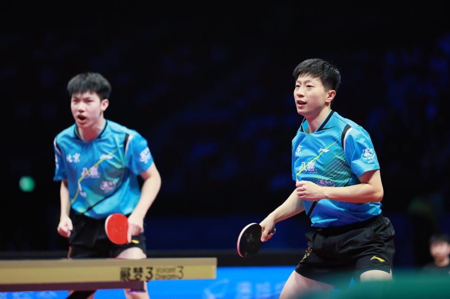 [图]北京队3-1力克上海队 夺得全运会乒乓球男团冠军体育赛事直播