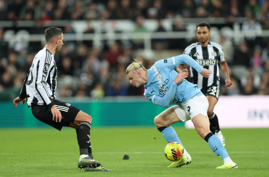 多纳鲁马屡献神扑 曼城客场1-2不敌纽卡斯尔