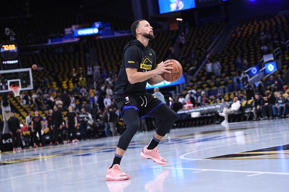 谢泼德新高31分库里13中4 火箭力克勇士