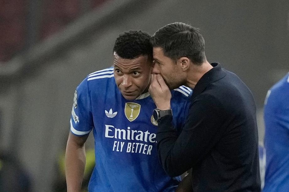 [图]姆巴佩大四喜 皇马客场应战    险胜奥林匹亚科斯法国世界杯分组