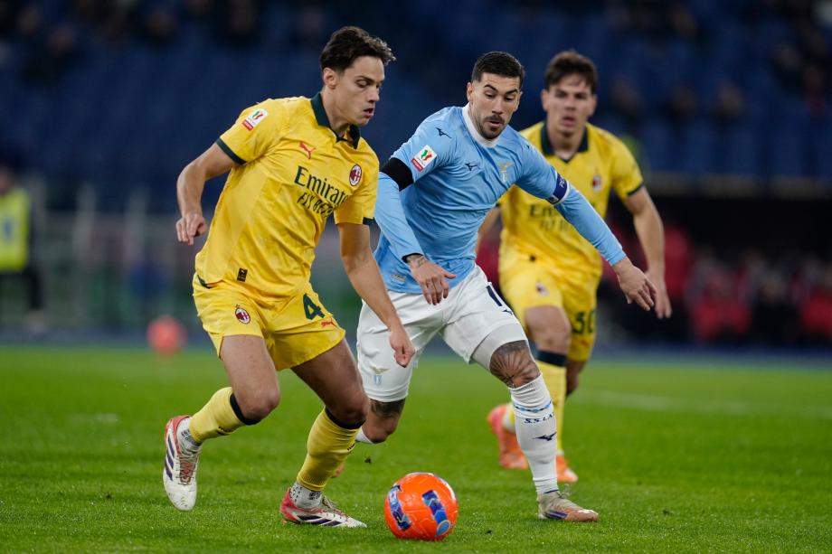 拉齐奥终结AC米兰13场不败 晋级意大利杯八强