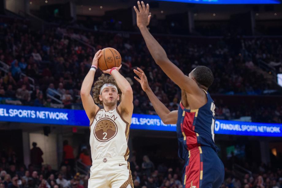 米切尔空砍29分斯潘塞19+7 残阵勇士爆冷骑士