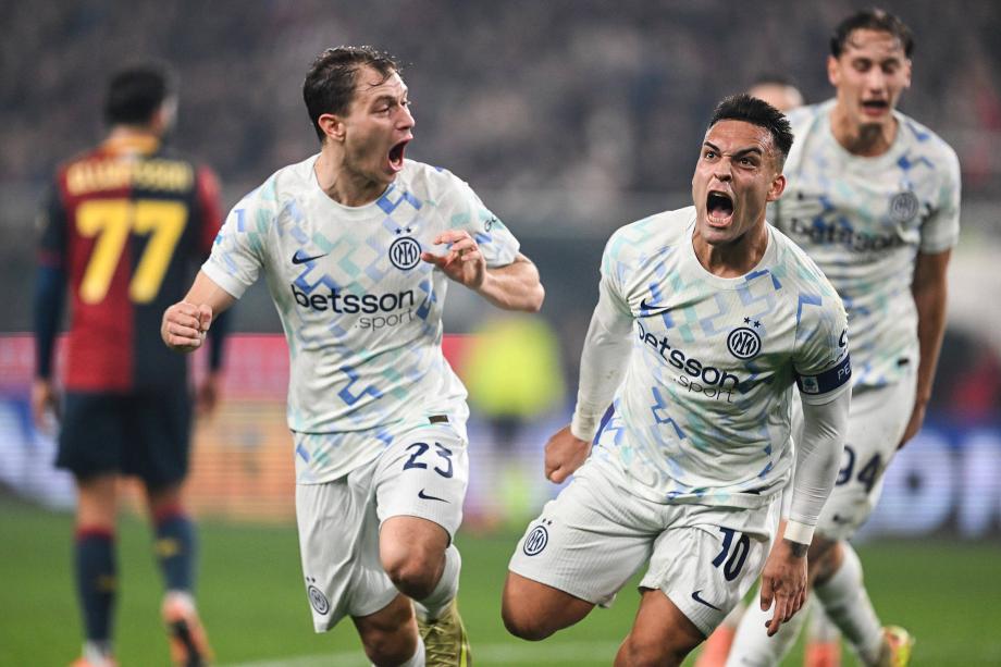 [图]劳塔罗传射建功比塞克赛季首球 国米2-1热那亚足球球员转会新闻