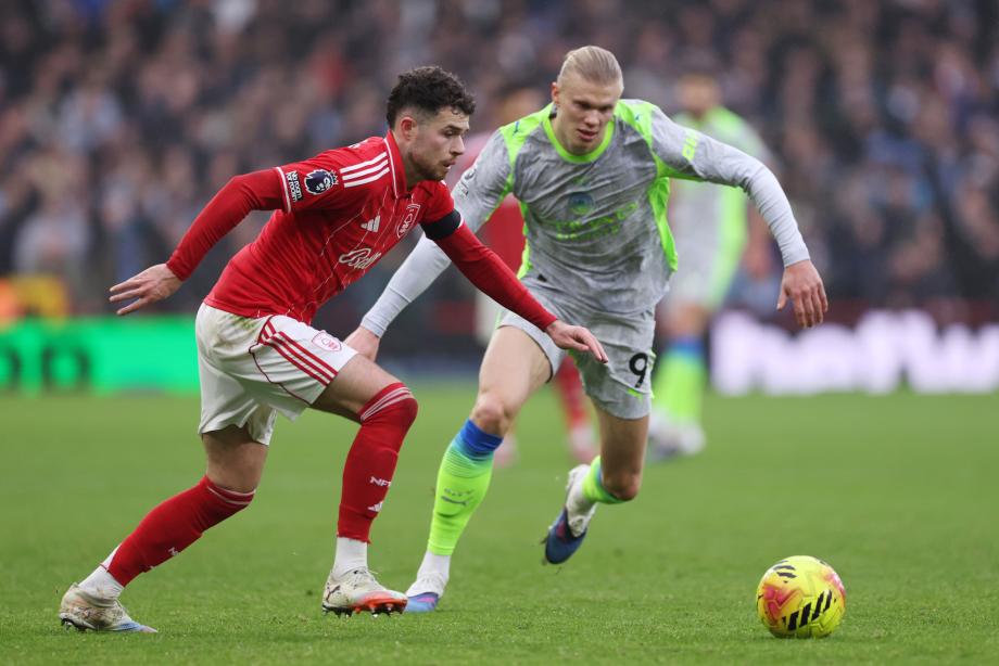 谢尔基传射赖因德斯破门 曼城2-1诺丁汉森林