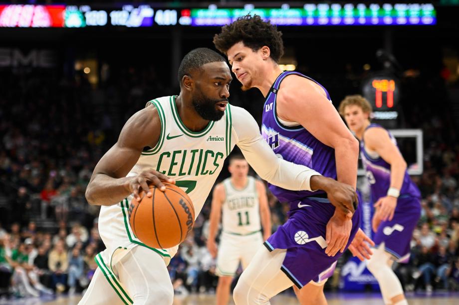 NBA：怀特25+7+6+7乔治37分 凯尔特人轻取爵士