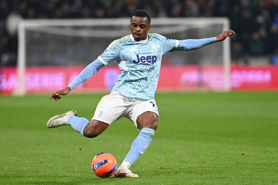 意甲-戴维传射米雷蒂破门 尤文3-0完胜萨索洛