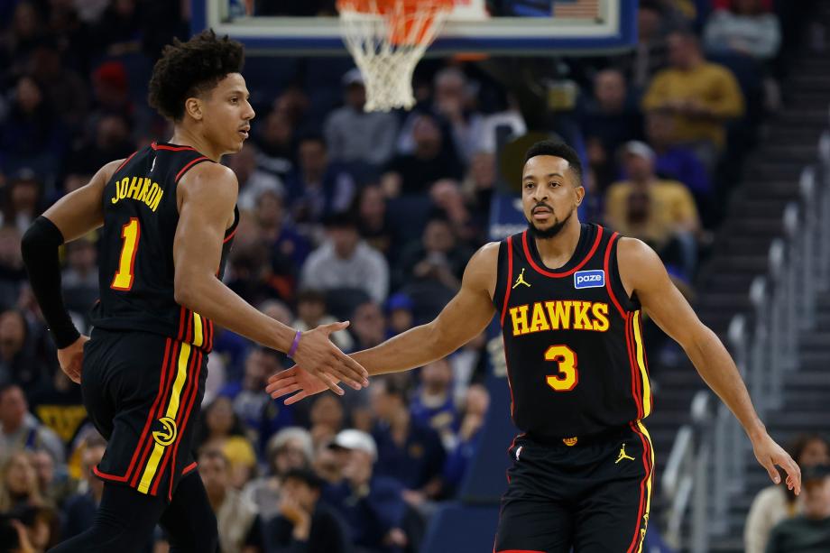 库里31+5巴特勒30分 沃克24分勇士不敌老鹰