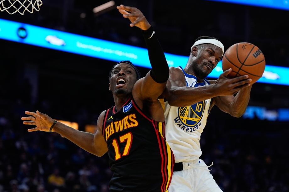 库里31+5巴特勒30分 沃克24分勇士不敌老鹰