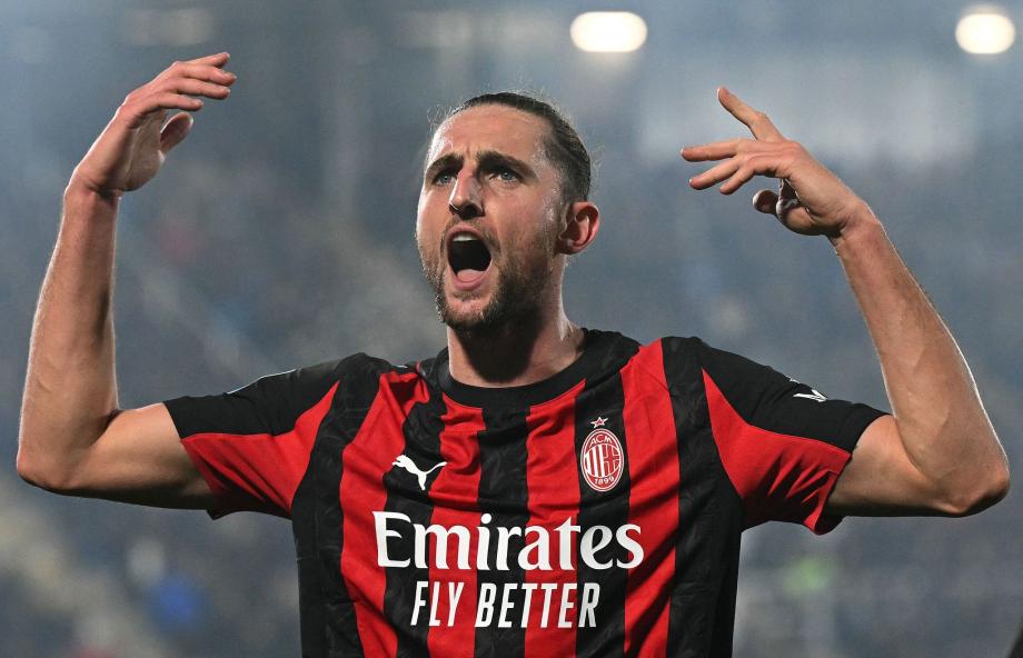 意甲-拉比奥特双响+造点 米兰3-1科莫 19轮不败