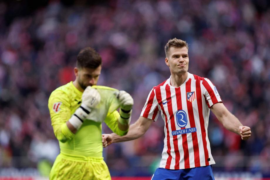 西甲-索尔洛特头球制胜 马德里竞技1-0阿拉维斯