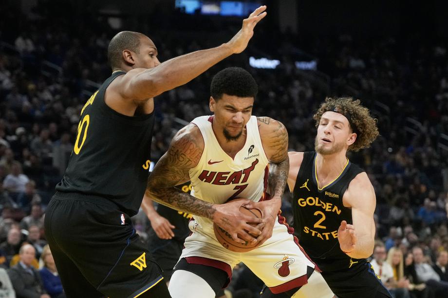 库里19+11巴特勒17分 勇士击败热火4连胜