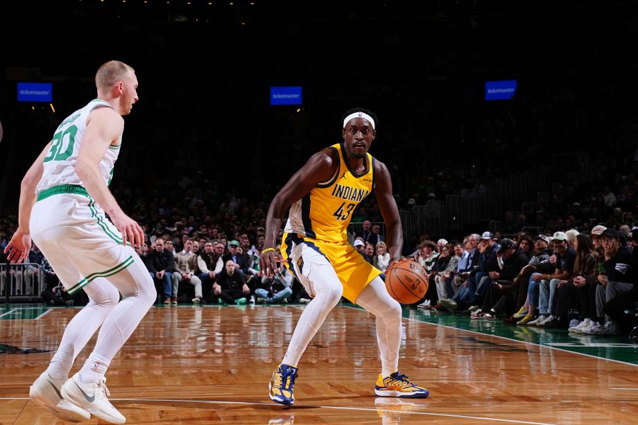 布朗30+10西亚卡姆32+10 凯尔特人轻取步行者