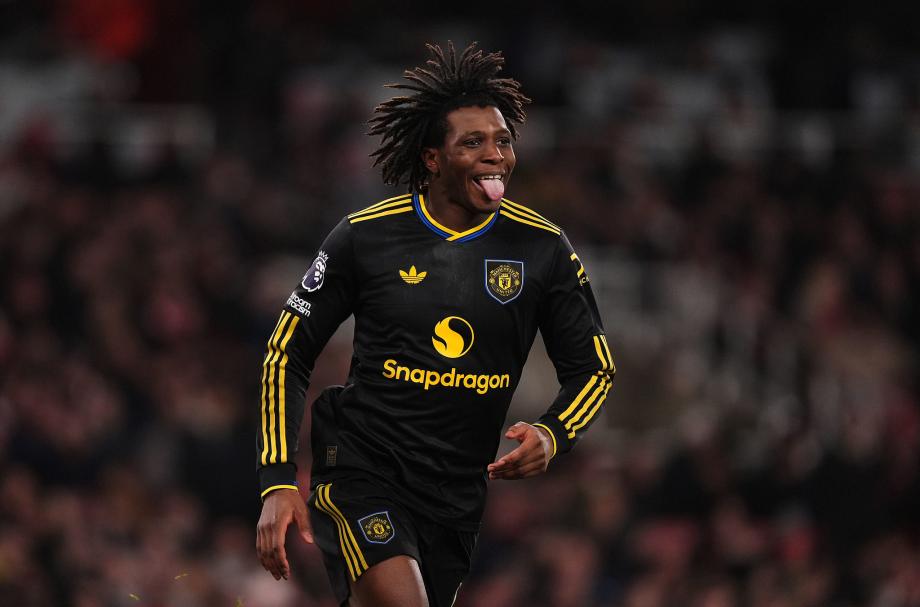 库尼亚世界波绝杀 曼联3-2阿森纳进前四