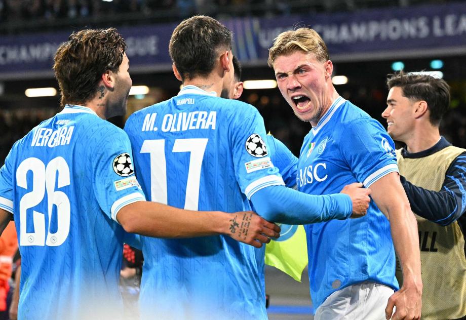 欧冠-佩德罗双响 切尔西3-2送那不勒斯出局