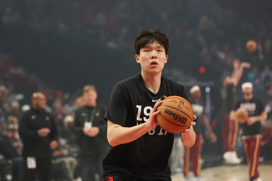 杨翰森1板1助攻 开拓者不敌骑士遭五连败