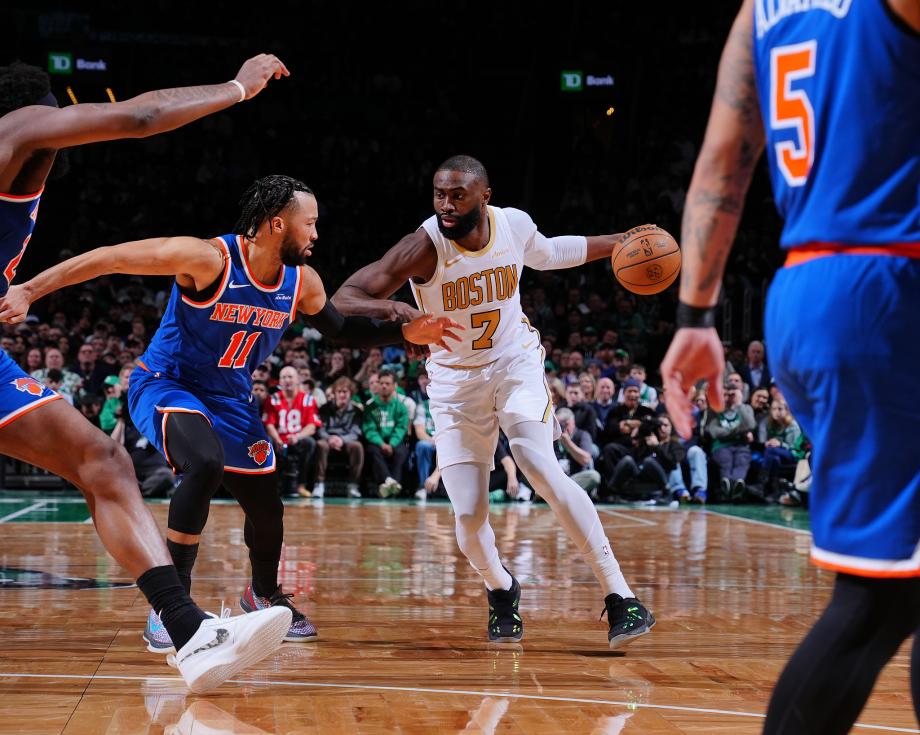 布伦森31+8布朗26+4 尼克斯终结凯尔特人5连胜