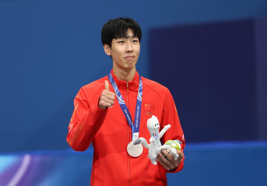 [图]冬奥会短道速滑男子1000米 孙龙0.028秒之差摘银股票配资哪家好