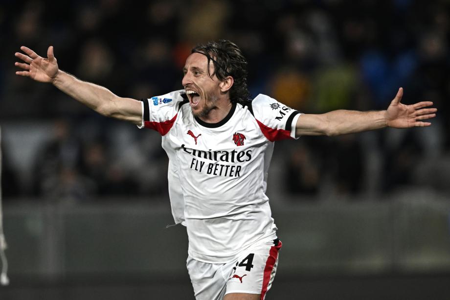 意甲-奇克破门莫德里奇绝杀 AC米兰2-1力克比萨