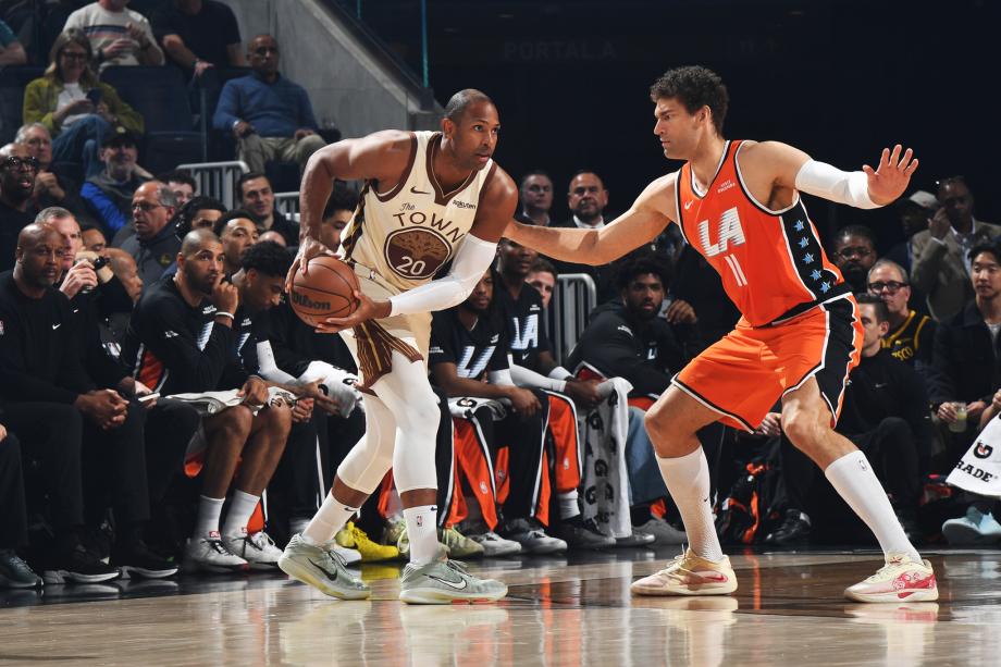 莱昂纳德23分快船逆转胜勇士 加兰首秀12分