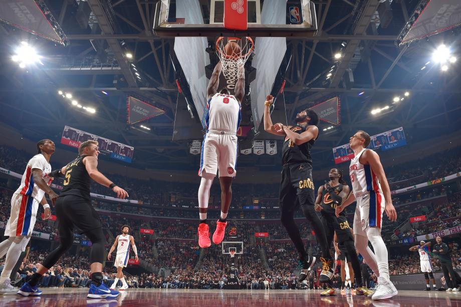 杜伦24+14泰森22+4 骑士战胜活塞喜迎连胜