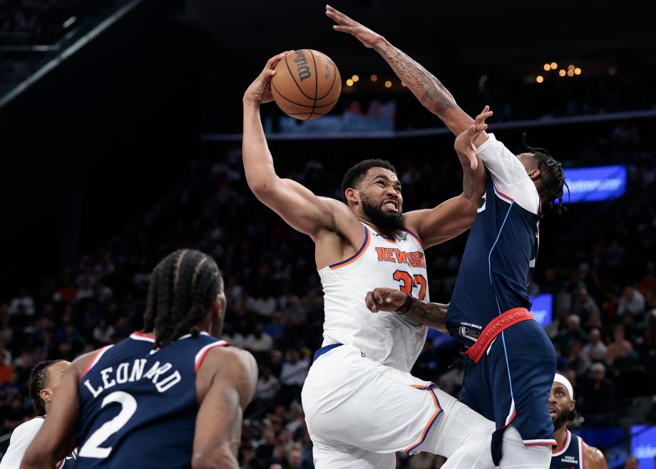 莱昂纳德29+7唐斯空砍35+12 快船击退尼克斯