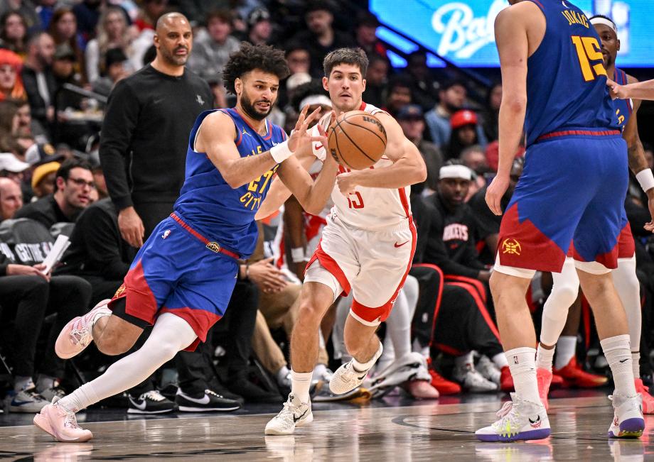 约基奇16+12+13穆雷30分 掘金主场36分大胜火箭