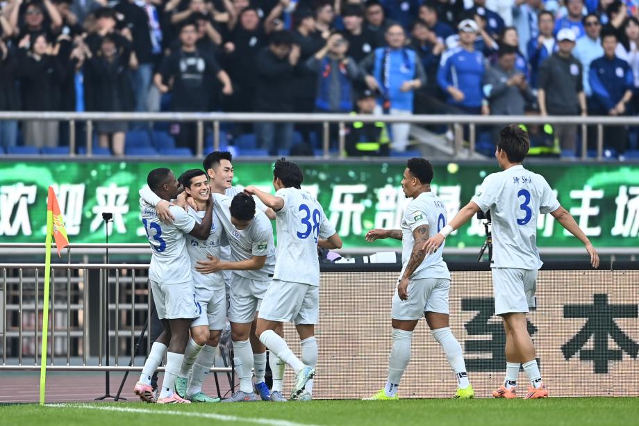 [图]特谢拉破门王钰栋进球 上海申花战平浙江队国内股票配资入门