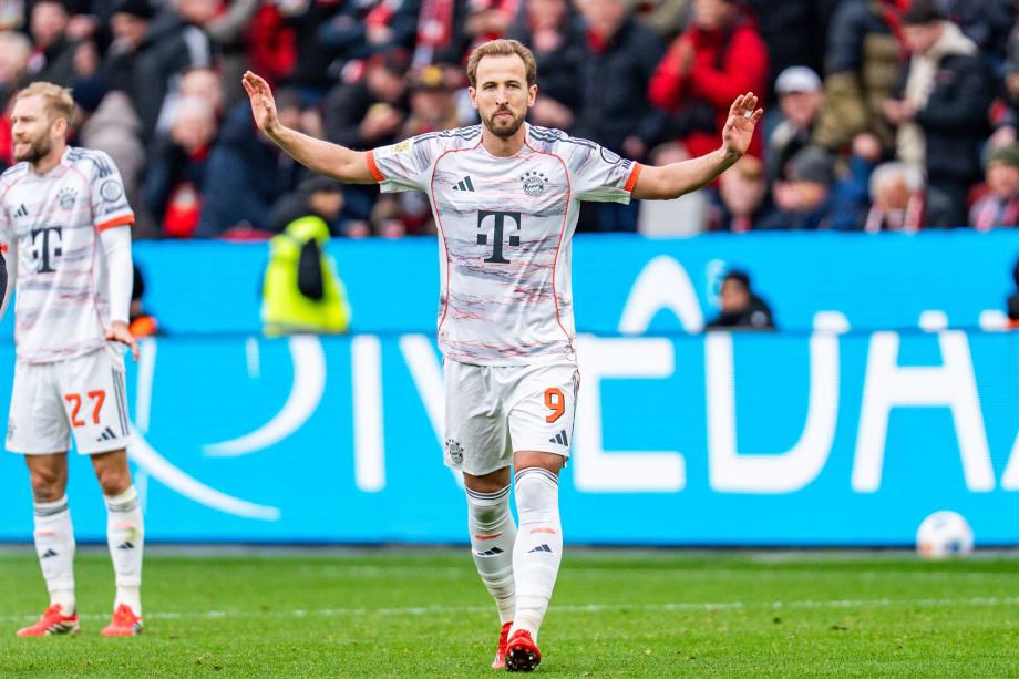 德甲-迪亚斯破门 拜仁两人被罚下1-1平勒沃库森