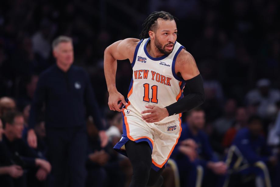 布伦森30+9唐斯17+12 尼克斯21分大逆转勇士