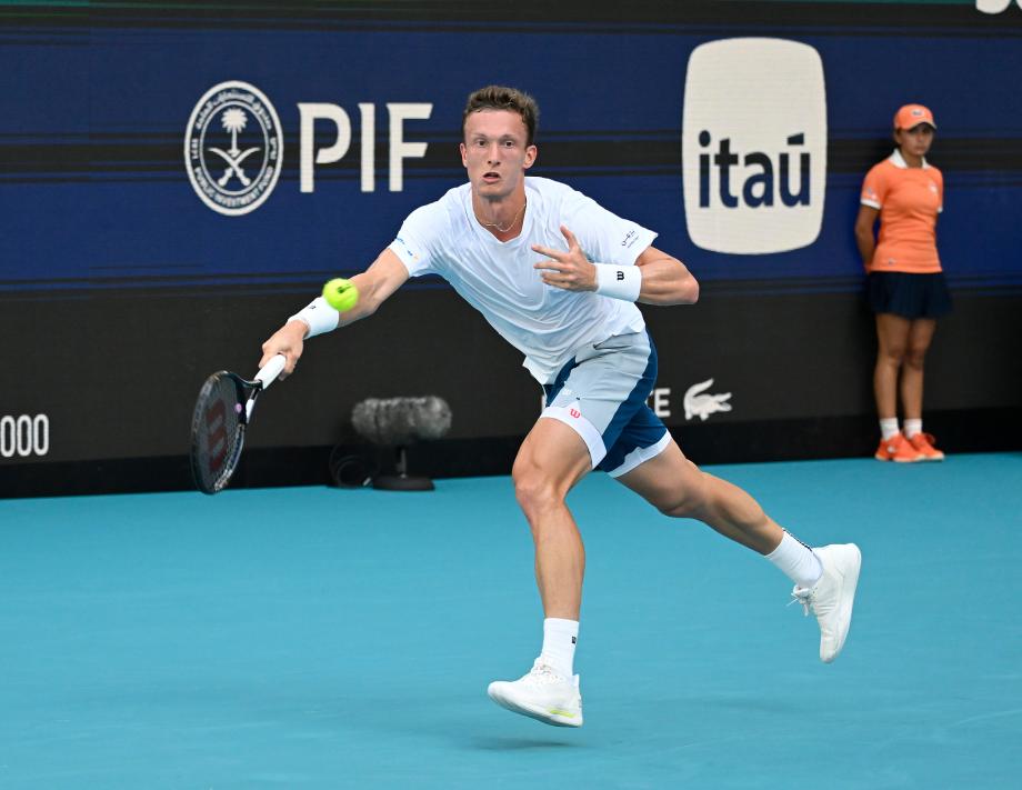 [图]莱赫卡2-0校服菲斯生存首进内行赛决赛豪门国际