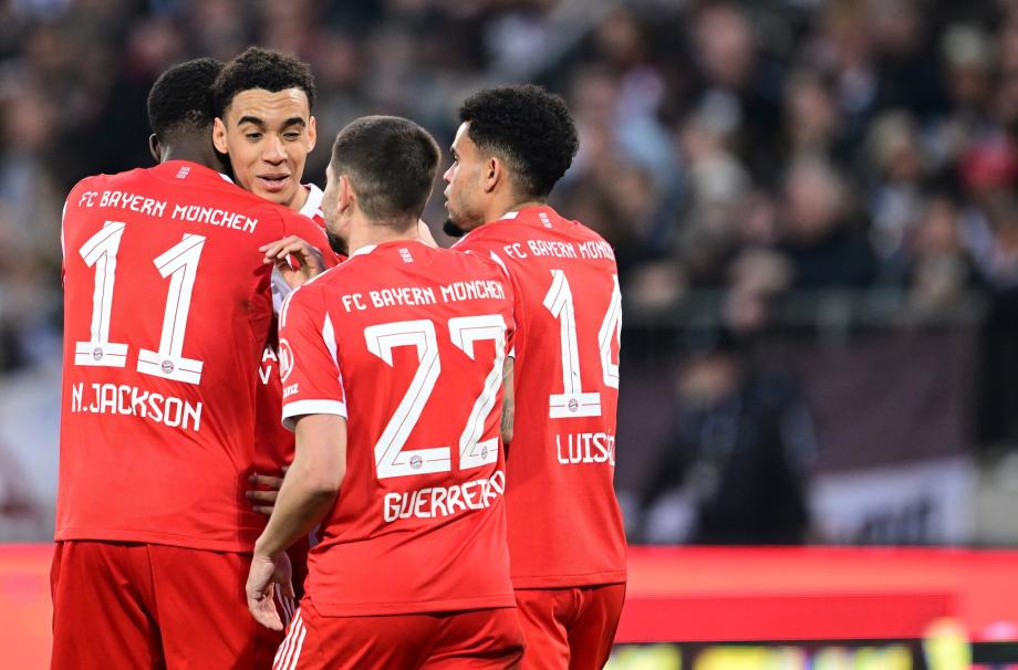 穆西亚拉传射建功 拜仁客场5-0大胜圣保利