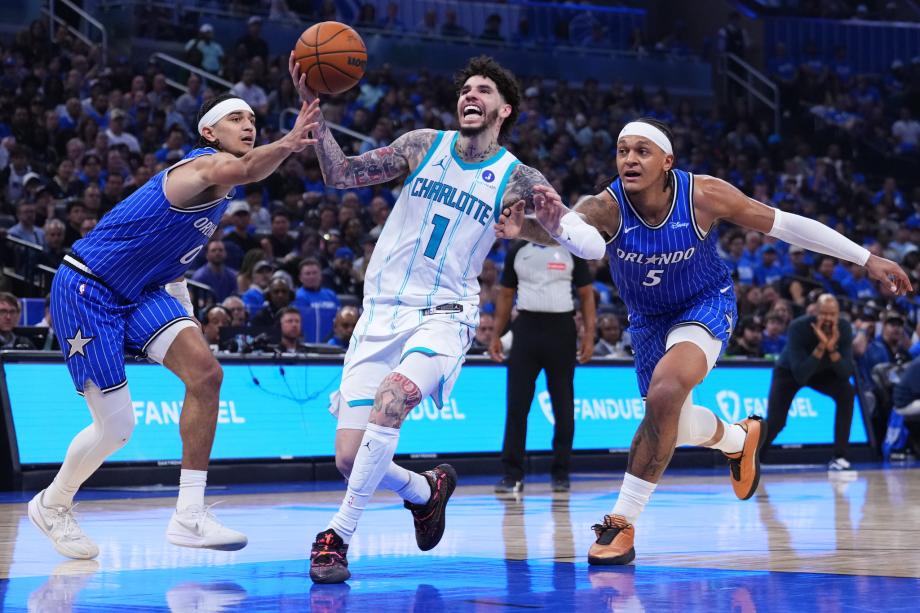 NBA附加赛：魔术大胜黄蜂晋级季后赛