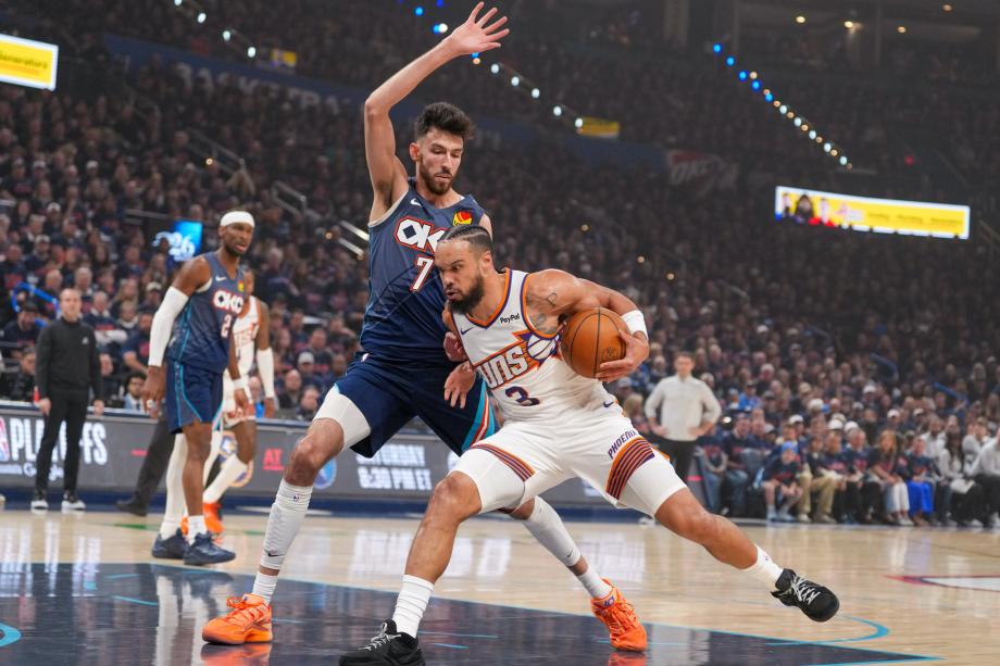 亚历山大37+9霍姆格伦19+8 雷霆胜太阳总分2-0