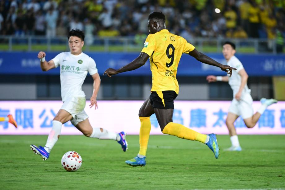 中超-彭欣力传射内尔松双响 西海岸3-1逆转浙江