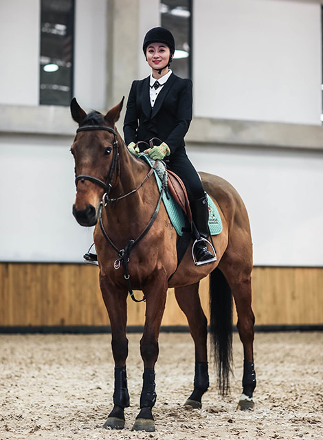 魏晓南_中央电视台主持人_央视网(cctv.com)