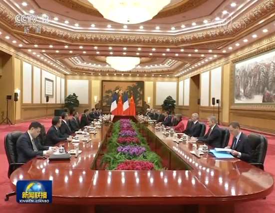 习近平同法国总统会谈