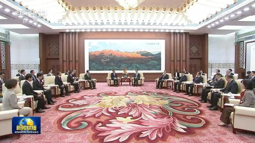 韩正会见日本经济同友会访华团