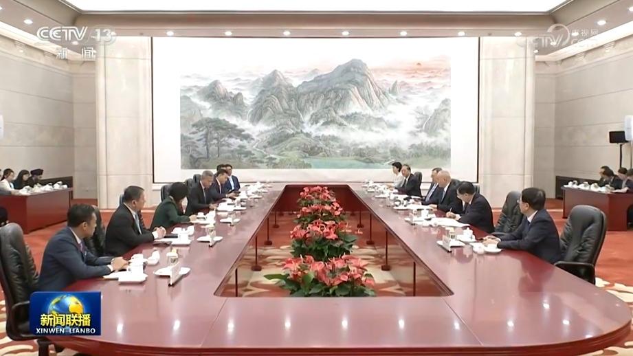 蔡奇会见新加坡人民行动党代表团