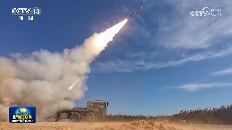 解放军东部战区“正义使命-2025”演习进入第二天 多军种开展联合立体火力打击