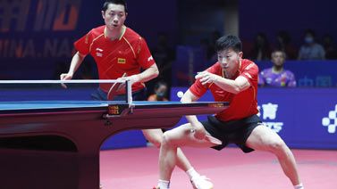 乒乓球 直通赛 周恺 何卓佳vs于子洋 王曼昱