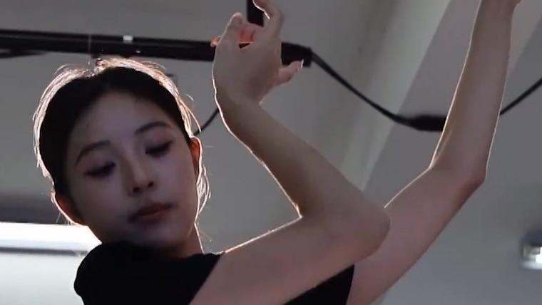 その他 China Through Camera Vol. 2: Folk Series (Tu Nationality / Girls Festival) Cross-over collaboration injects greater vitality into Grand Song