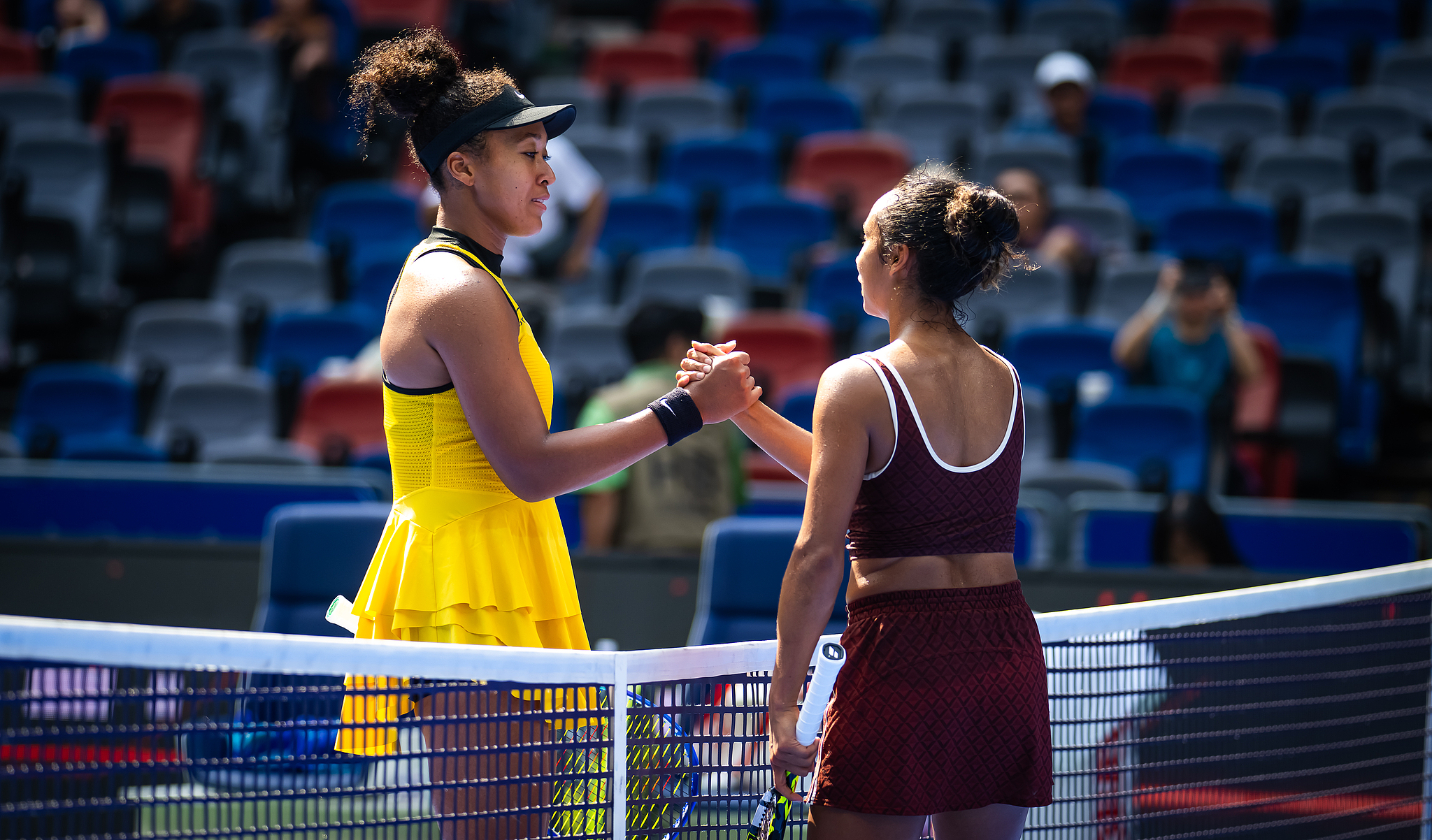 网球]大坂直美苦战闯关斯维亚特克速胜晋级