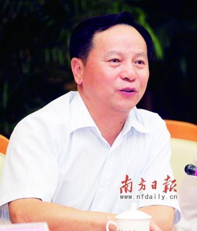 东莞市委书记徐建华:机关有五病 庸懒散慢贪
