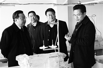 务实谋发展 蔚然成新风